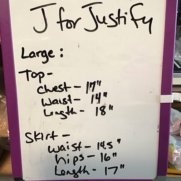 J for Justify 2Pc Floral Ruched Top & Mini Skirt Set - Picture 12 of 12